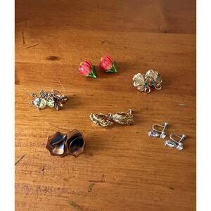Vintage Screw Back Earrings Lot Rhinestone Floral Gold Tone Retro Bundle